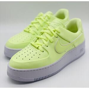 NEW Nike Air Force 1 Sage Low Barely Volt White CJ1642-700 Women's Size 10